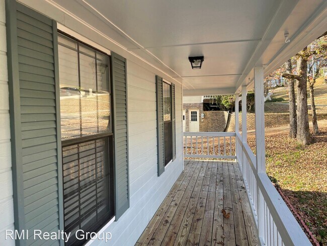 Building Photo - 4 br, 3 bath House - 118 Cooper Ave