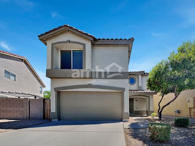 Building Photo - 770 E Reflection Pl