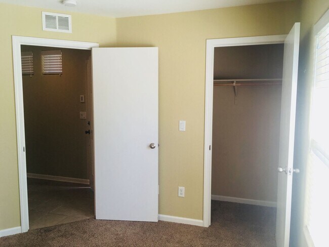 Foto del edificio - Capital Village 2 Bed, 2 Bath 1065 sft., H...