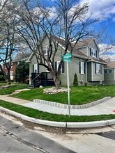 Building Photo - 625 Idora Ave