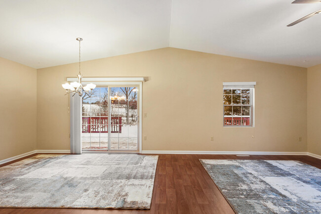 Foto del edificio - W5991 Mariner Hills Trail