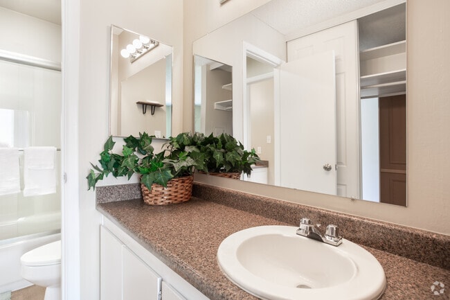 2BR, 2BA - 1016 SqFt - Palm Terrace Condominium Rentals
