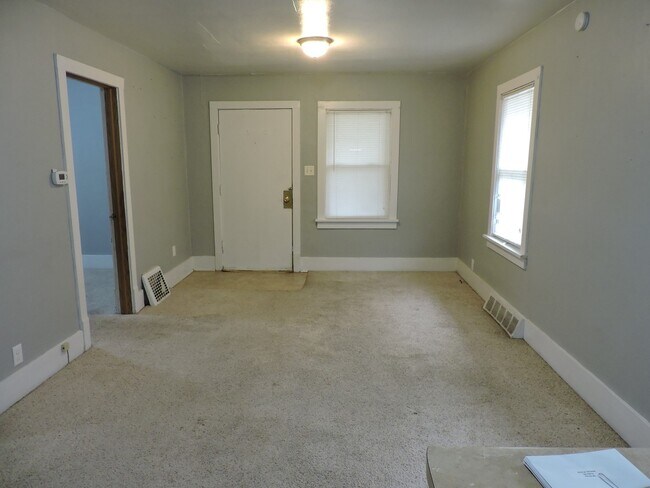 Foto del edificio - 2 bedroom, 1 bath house