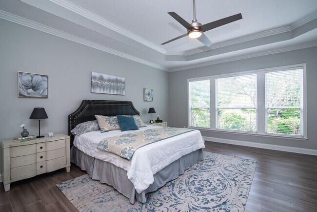 Foto del edificio - 1579 Harrington Park Dr