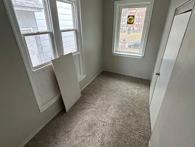 Foto del edificio - 3216 Roberts St