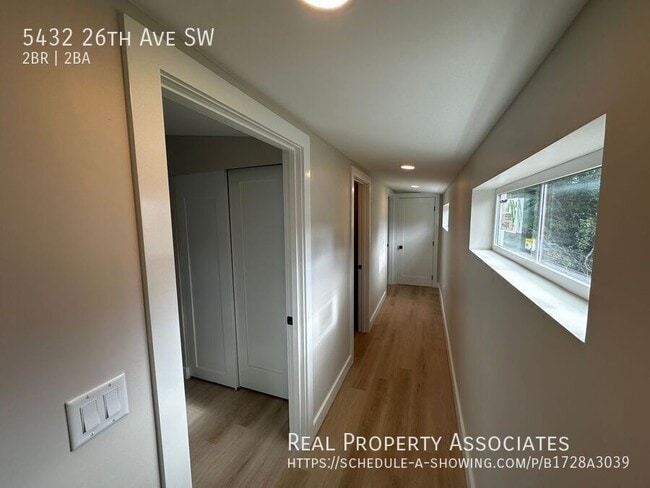 Building Photo - 5432 26th Ave SW