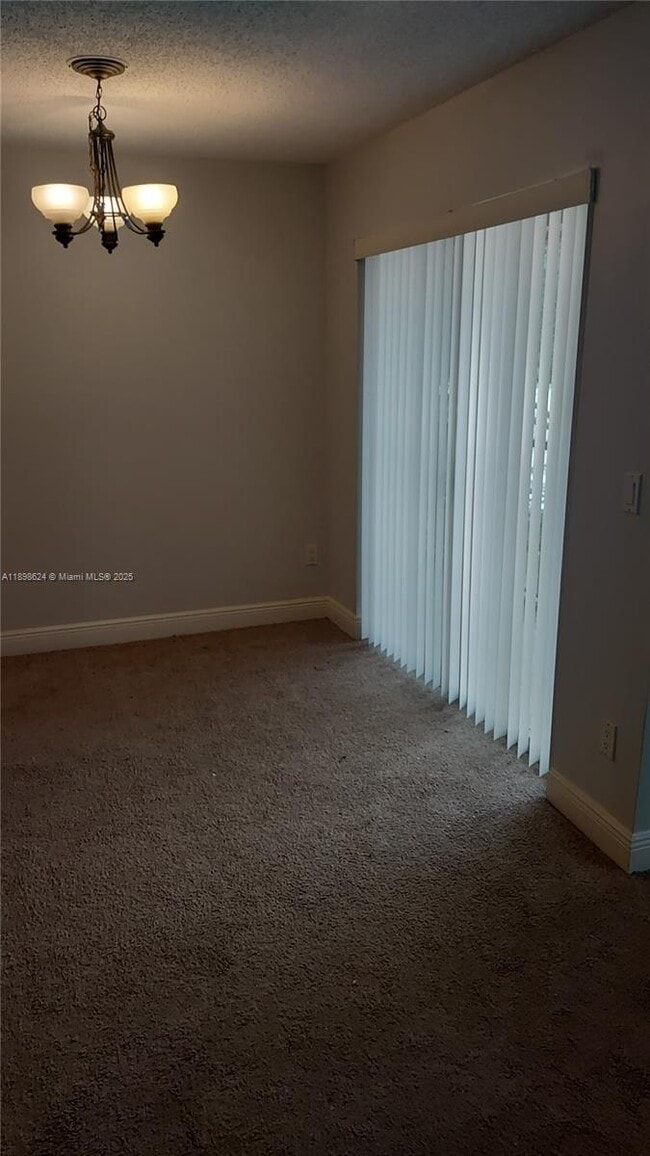 Building Photo - 1225 SW 46th Ave