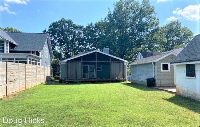 Foto del edificio - 2 br, 1 bath House - 1517 E Worthington Ave