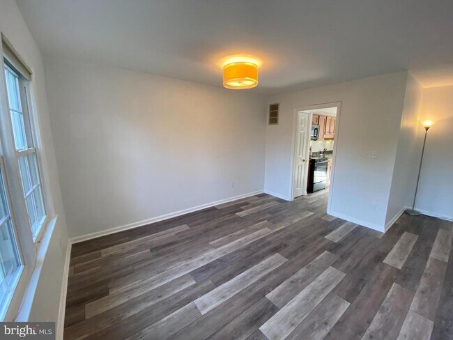 Building Photo - 3116 Cedar Grove Dr