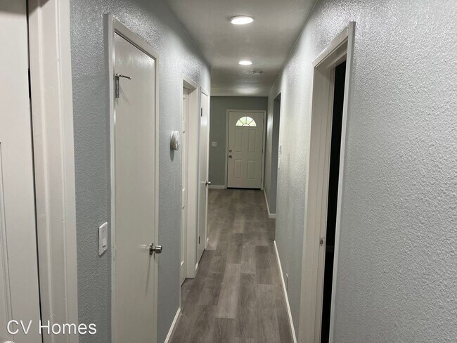 Foto del edificio - 3 br, 2 bath House - 1453 8th Street