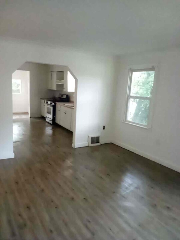 Foto del edificio - 5605 Hamilton Ave