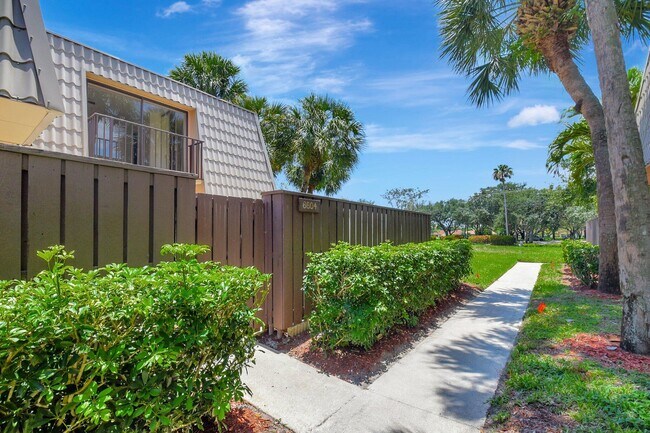 Building Photo - 6604 66th Way