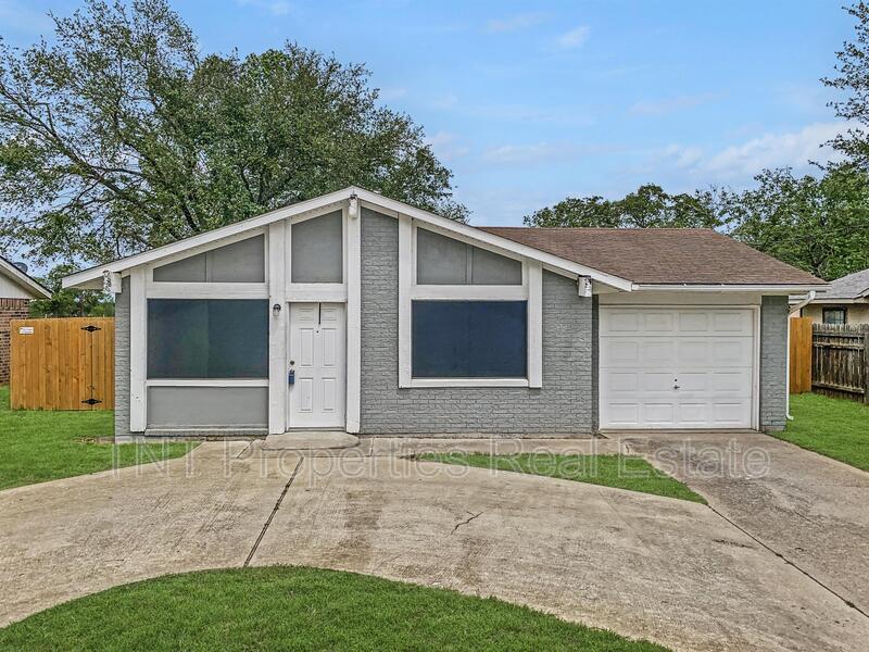 108 Missionary Cir, Hearne, TX 77859 House Rental in Hearne, TX