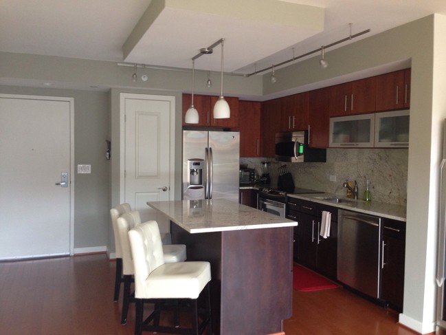 Cocina - 1025 First St SE