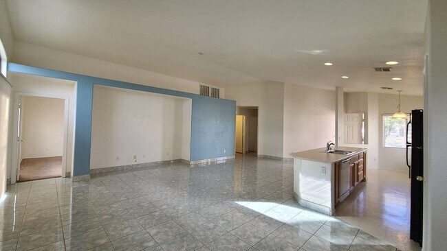Building Photo - 1 Story home in North Las Vegas