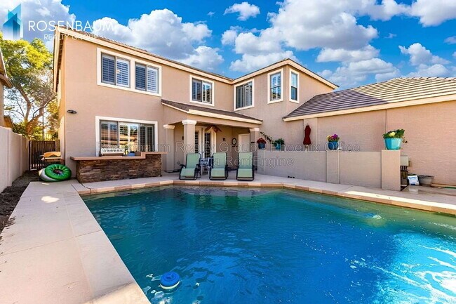 Foto del edificio - 2858 E Shannon St