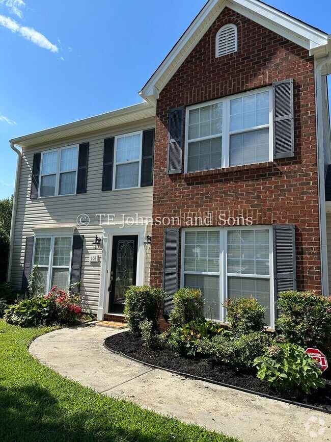 Old Salisbury Place Apartments for Rent with Parking WinstonSalem