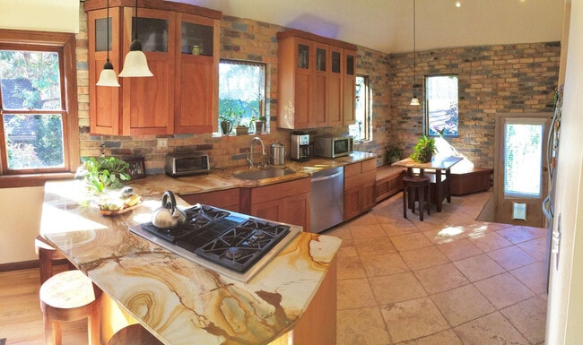 Foto del edificio - 167 U St