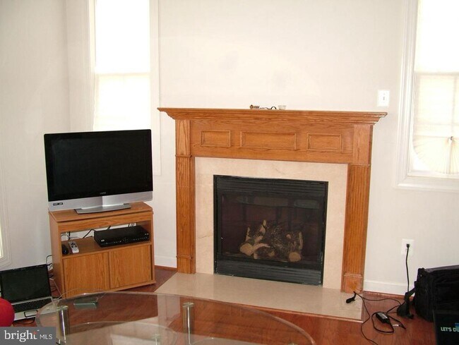 Foto del edificio - 5074 Anchorstone Dr