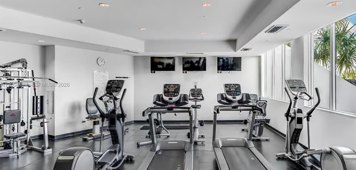 Foto del edificio - 2475 Brickell Ave