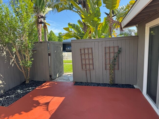 Photo - 292 16th Pl Apartments