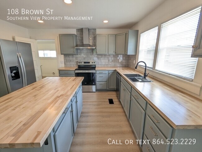 Foto del edificio - 108 Brown St