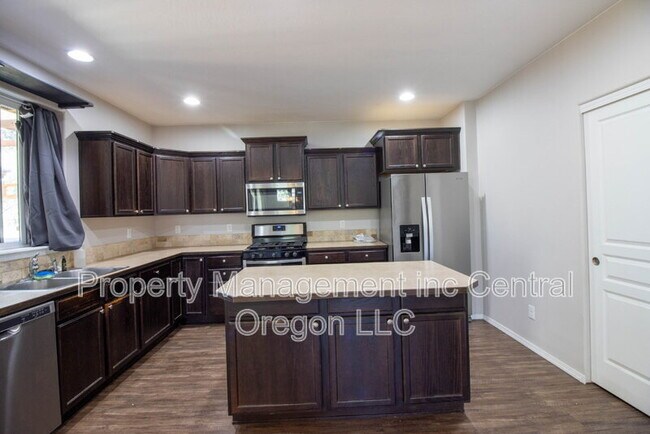 Building Photo - 20278 Knightsbridge Pl