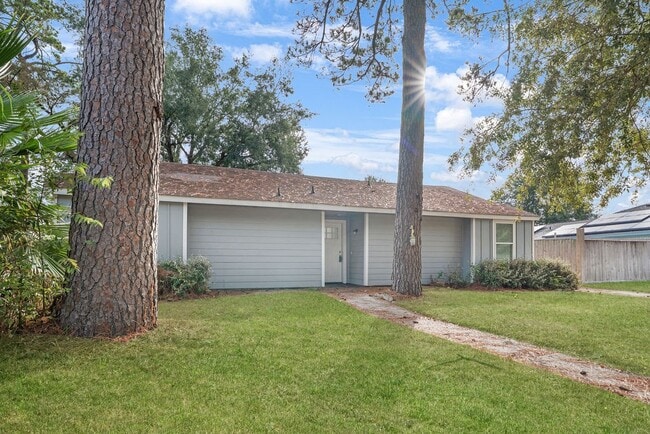 Foto del edificio - 23118 Whispering Willow Dr