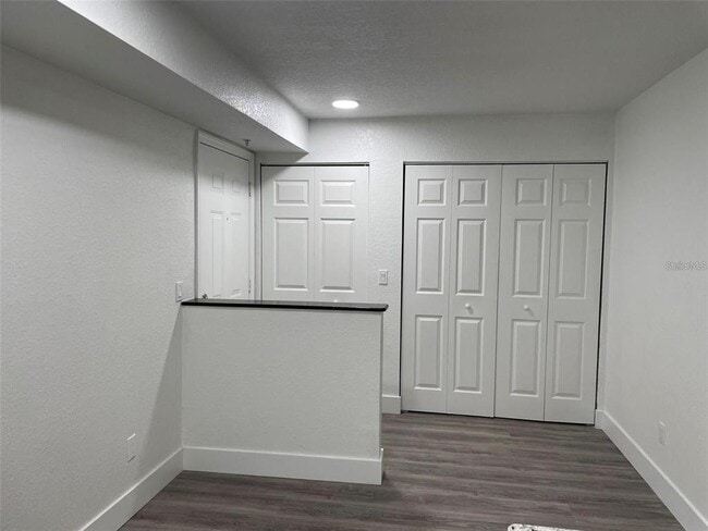 Building Photo - 824 Camargo Way