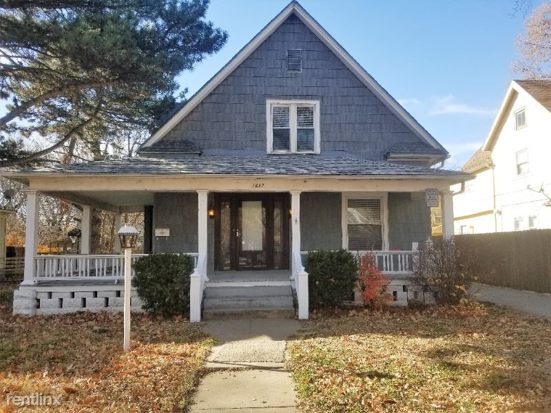Primary Photo - 4 br, 2 bath House - 1637 N. Fairview