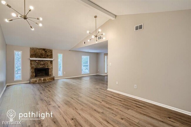 Building Photo - 4 br, 2 bath House - 203 Newport Road UNIT