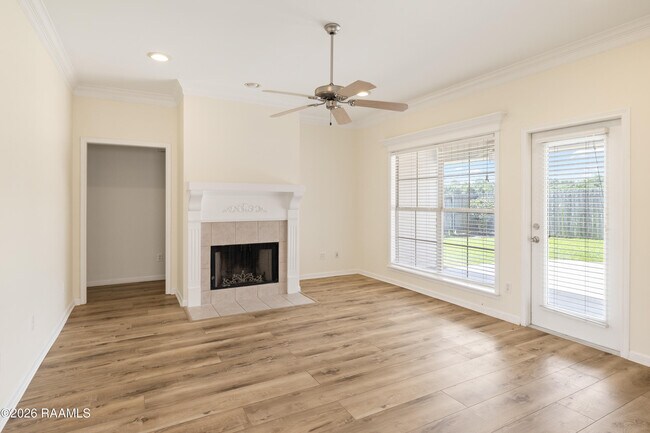 Foto del edificio - 133 Wild Rose Ln