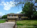 Primary Photo - 340 NE Edgewood Dr