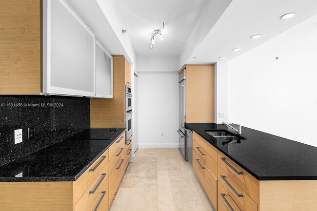 Foto del edificio - 1830 S Ocean Dr