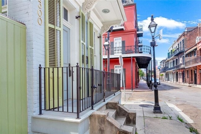 Photo - 1300 Chartres St House