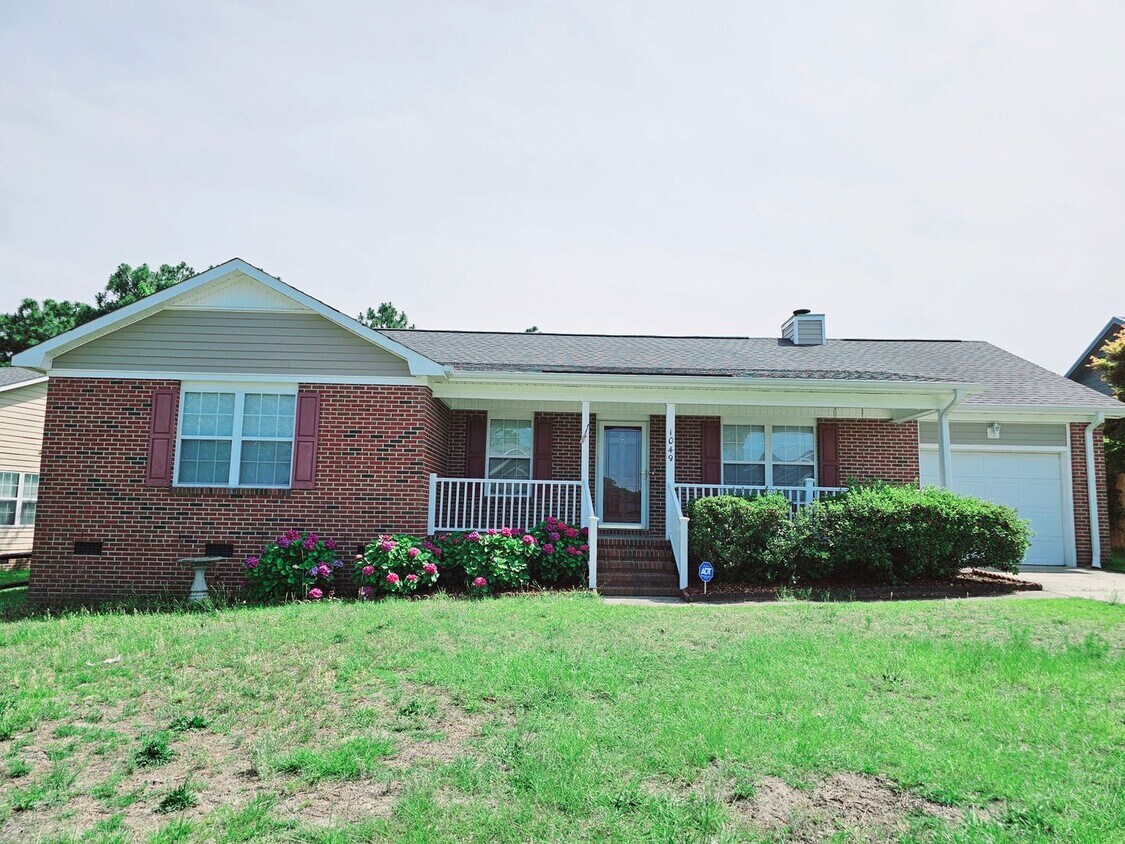 Primary Photo - Elk Run Subdivision in Hopemills