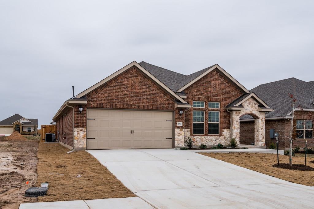 1025 Sundrops St, Leander, TX 78641 House for Rent in Leander, TX