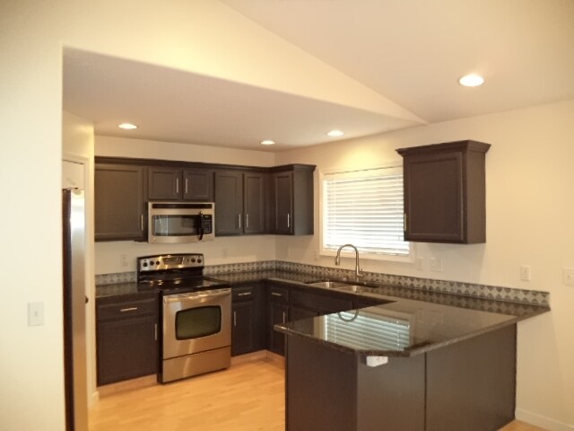 Foto del edificio - 2360 N Grey Hawk Ave