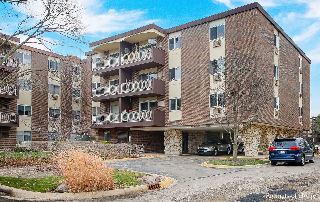 Apartments On Finley Road Lombard Il