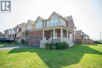 Building Photo - 2 Attlebery Cres