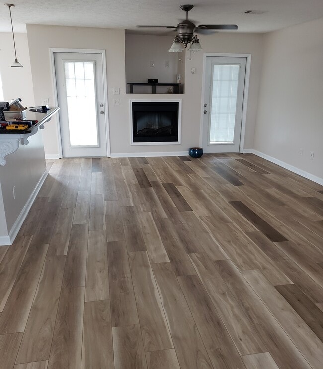 Building Photo - 301 Brynn Ct