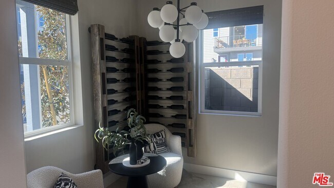 Foto del edificio - 1717 Lychee St