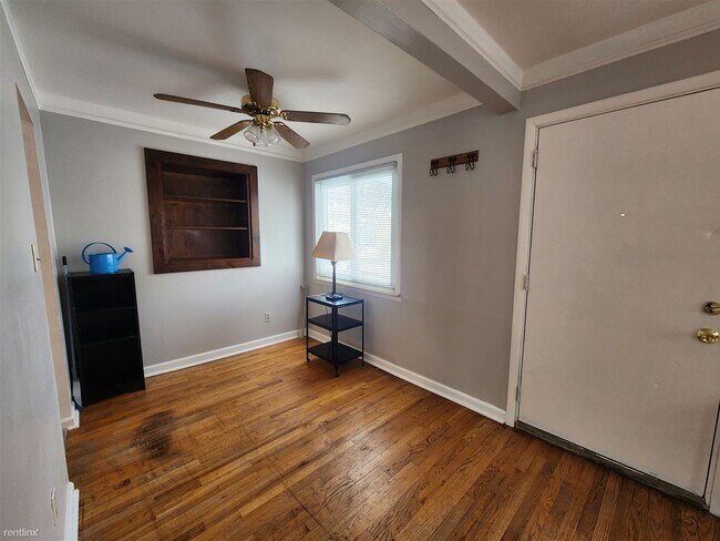 Building Photo - 2 br, 1 bath House - 211 W Fairmount Ave