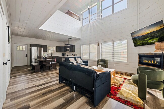 Foto del edificio - 532 Warbonnet Wy