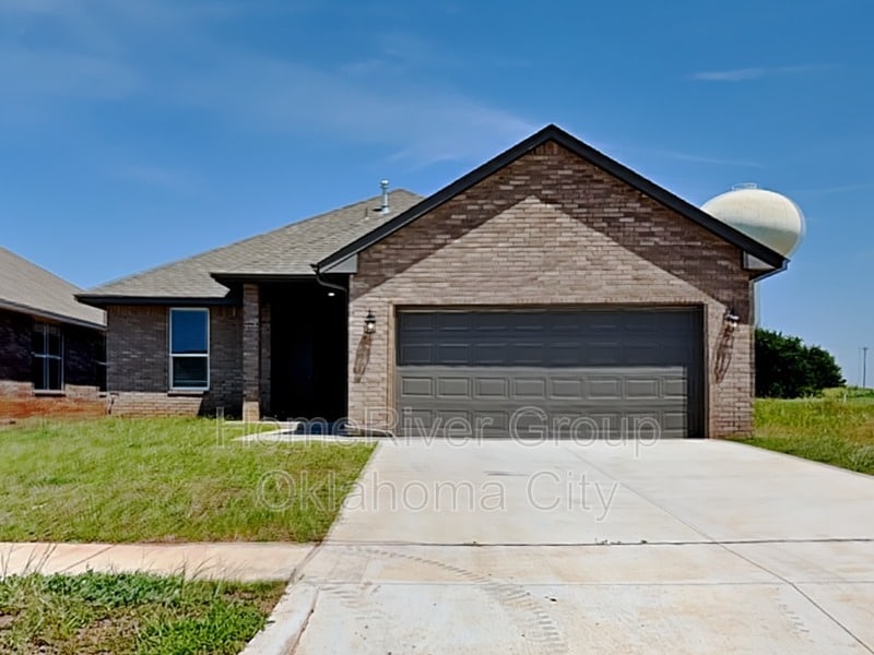 1206 Highlands Dr, Kingfisher, OK 73750 House Rental in Kingfisher