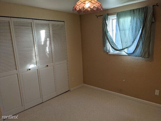 Foto del edificio - 2 br, 1 bath House - 1601 13th Ave S