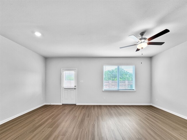 Building Photo - 2510 Green Jasper Dr