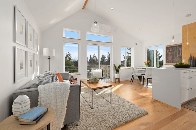 Foto del edificio - 2bd/1.75ba Seattle Townhouse