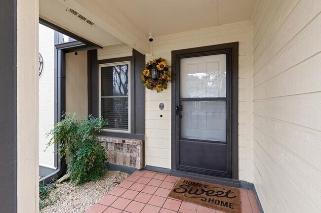 Foto del edificio - 12719 Covington Trail