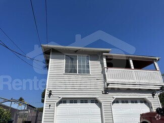 Building Photo - 3314 Holly Terrace S